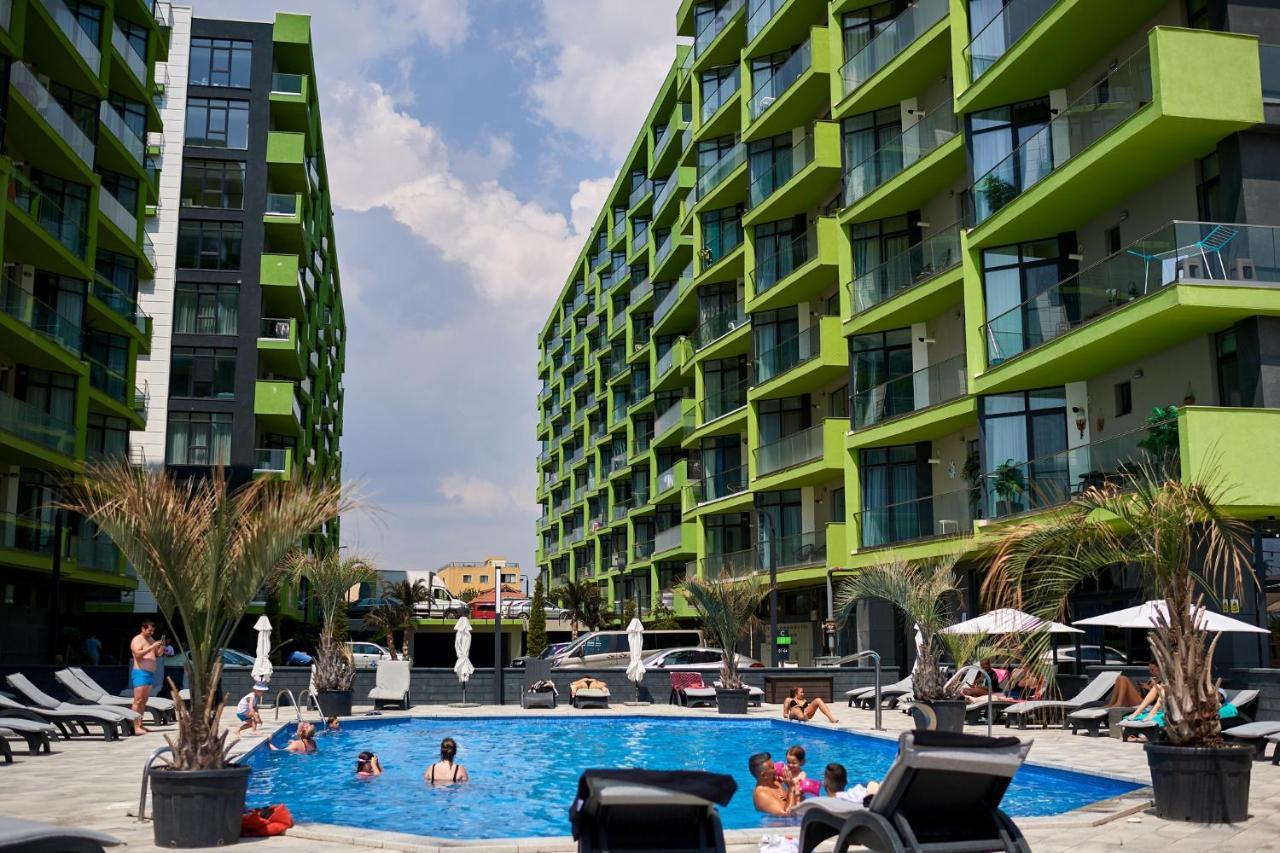 Coral Aparthotel Pool & Spa Mamaia Nord Navodari Exterior photo